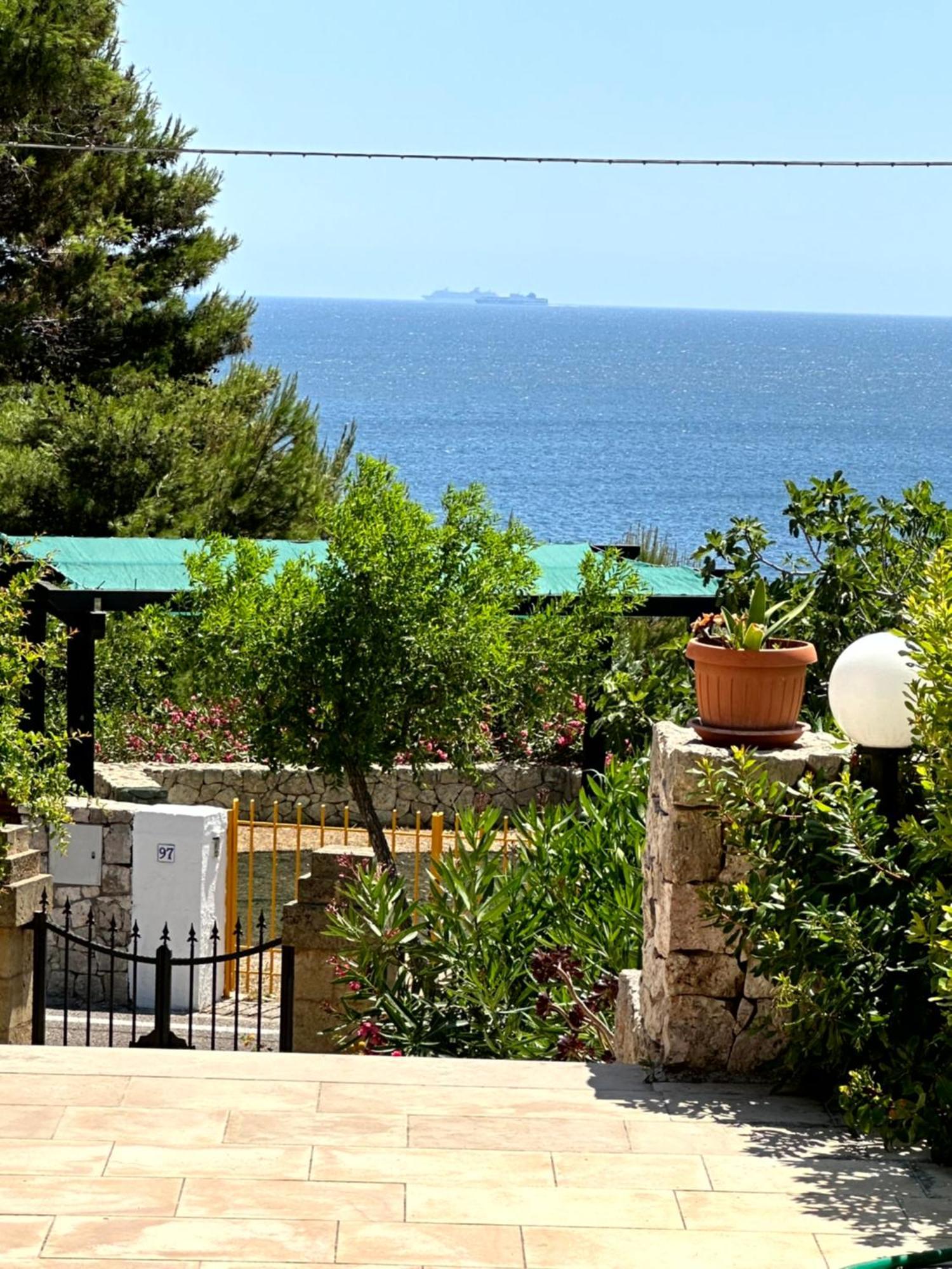 Villetta Dagre Fronte Mare Мариттима Экстерьер фото